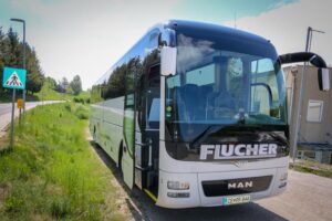 man-lions-coach-r07-bel (9)