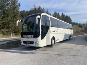 man-lions-coach-r09 (8)