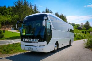 neoplan-tourliner-2216-shd-beli (1)